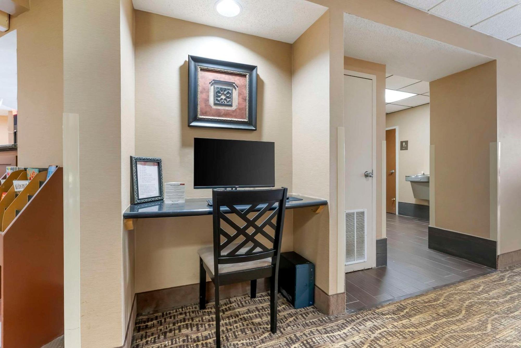 Comfort Inn Brownsville I-40 Exterior photo